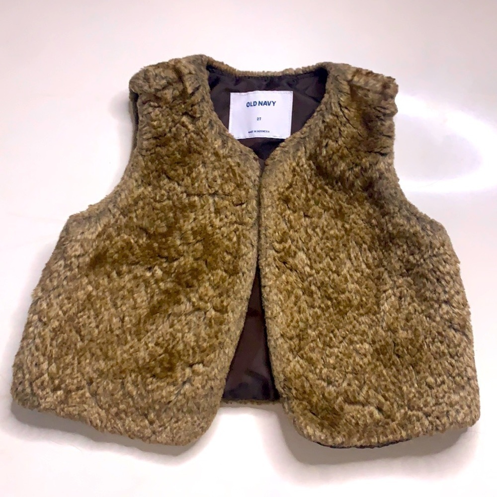 Old Navy toddler girls brown fuzzy faux fur vest 2T